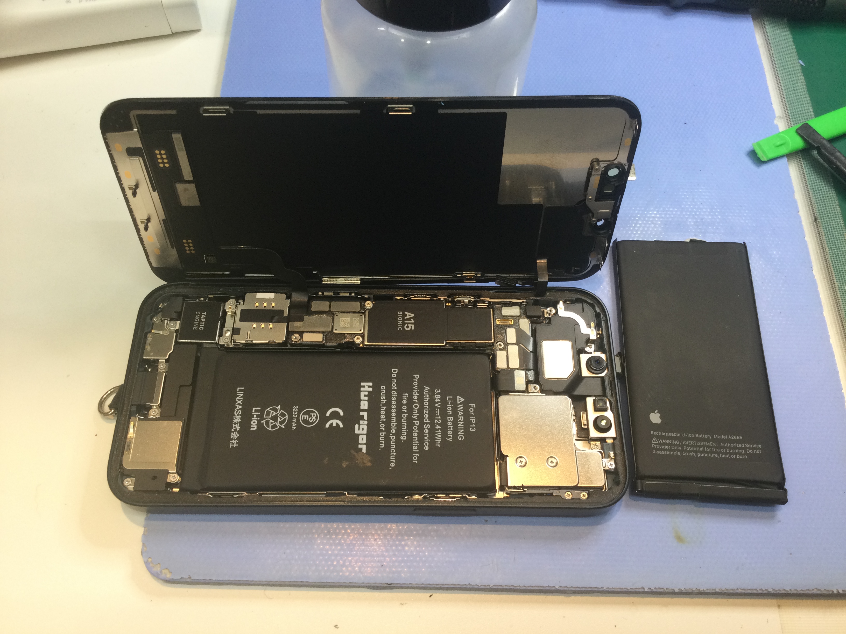 iPhone13のバッテリー交換は、データそのまま・即日修理のスマホ修理工房京王聖蹟桜ヶ丘ショッピングセンターB館店へ！